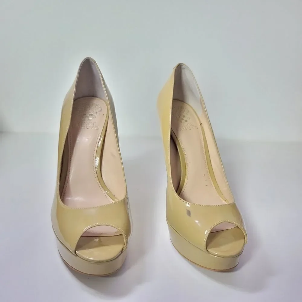 Vince Camuto Lorim platform pumps size 8